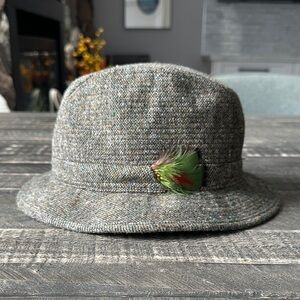 Vintage Jonathan Richard Donegal Tweed Feathered Bucket Hat